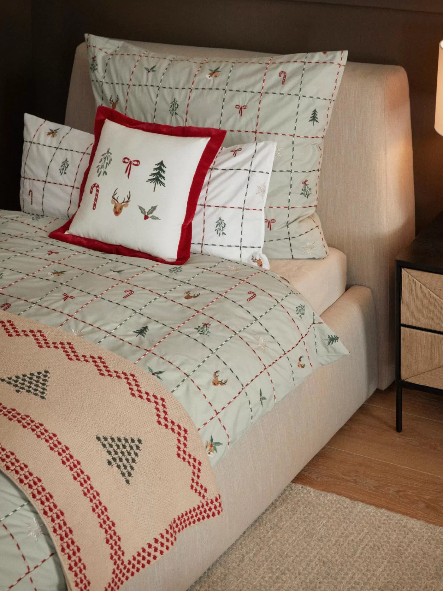 * Plaids & Dekentjes>Gebreide Plaid Kristian Met Kerstmotief