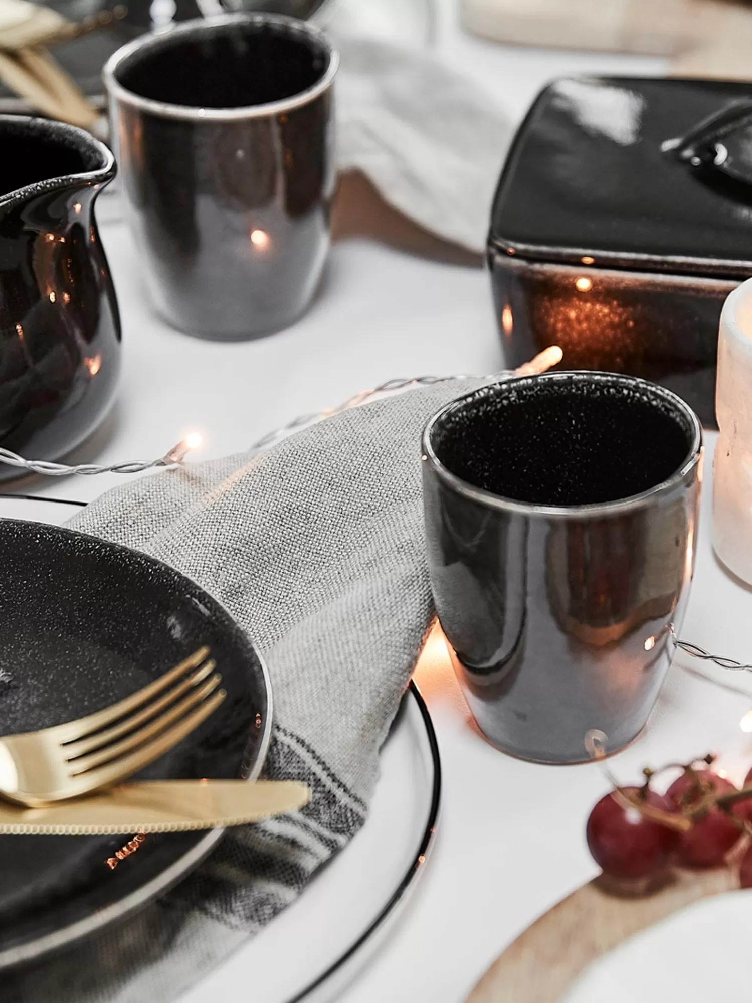 Broste Copenhagen Servies Collecties>Handgemaakte Beker Nordic Coal, 6 Stuks