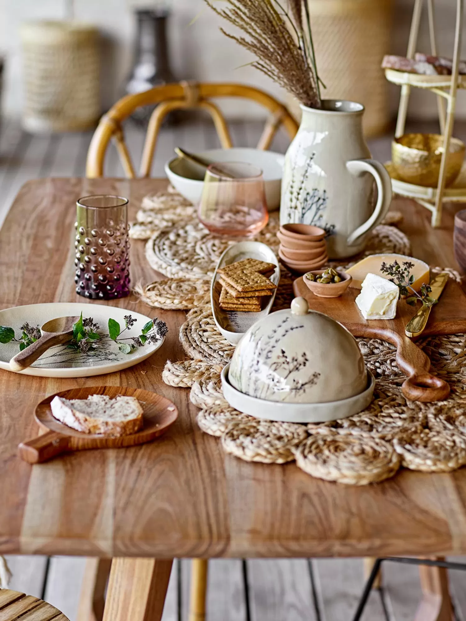 Bloomingville Servies Collecties>Handgemaakte Botervloot Bea Met Grasmotief