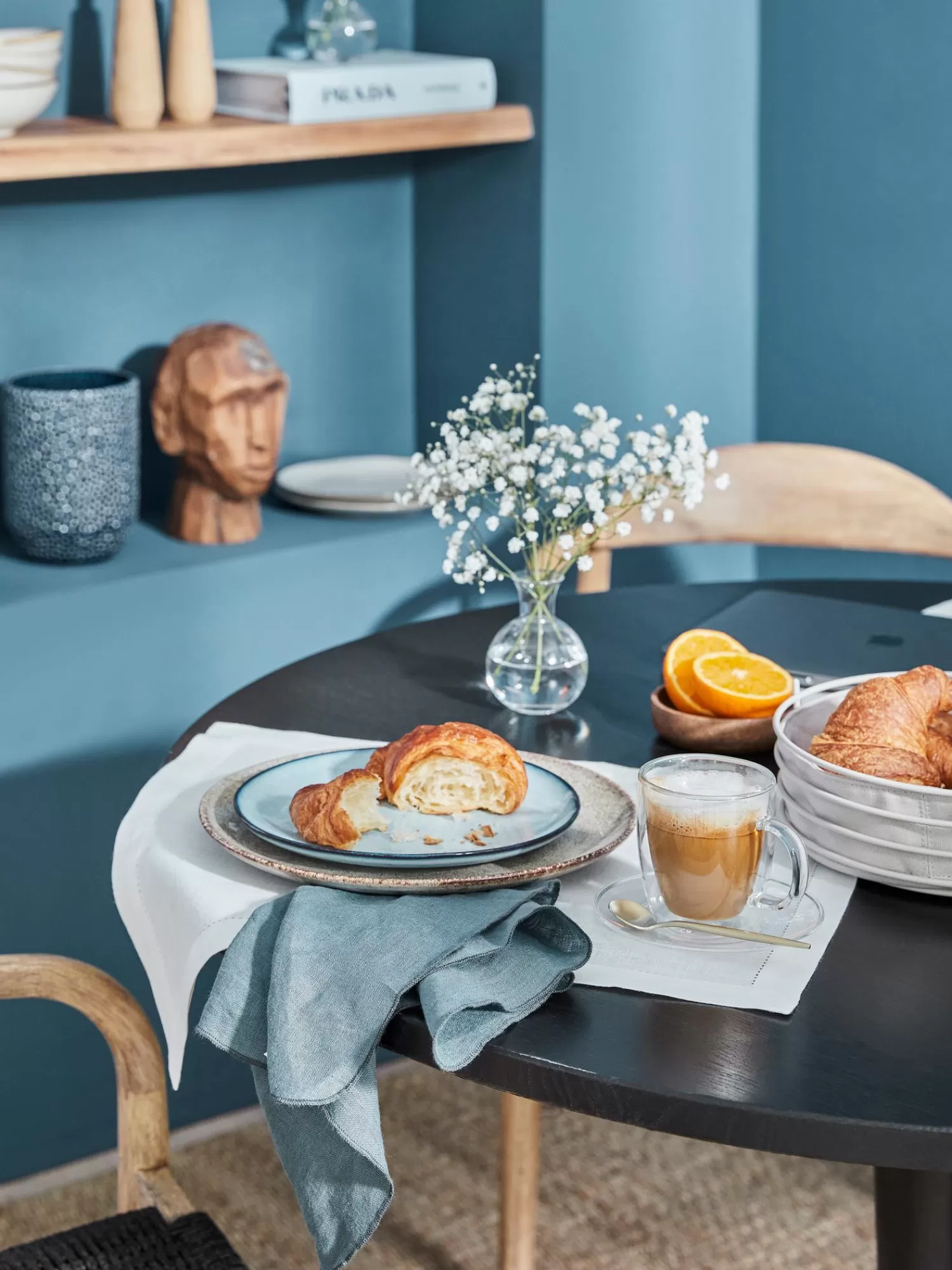 Bloomingville Servies Collecties>Handgemaakte Keramische Dinerborden Sandrine In Blauwe Tinten