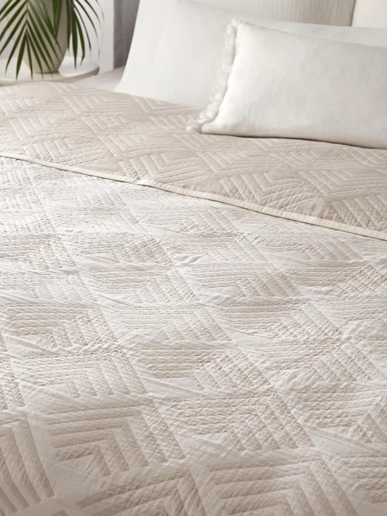 * Bedspreien>Jacquard Bedsprei Milano Met Grafisch Patroon